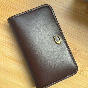COACH Essential Slim Card Case